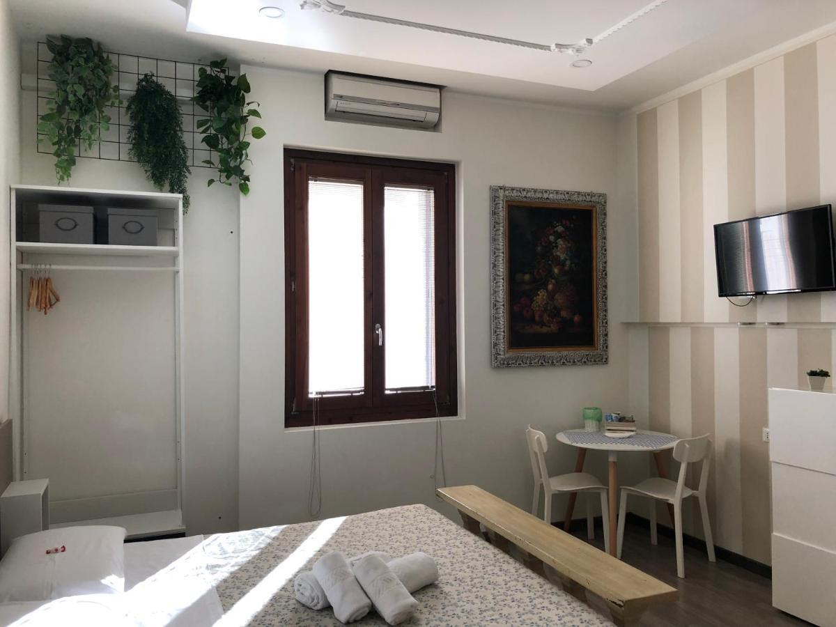 Rooms Giulietta E Romeo Verona Bagian luar foto